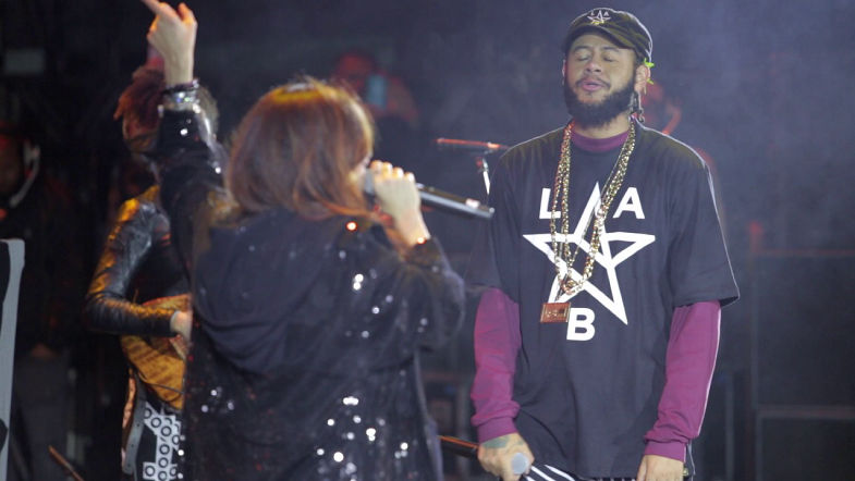 Emicida - Hoje Cedo part. Pitty (Ao Vivo no Festival João Rock)